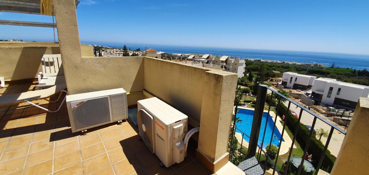 マルベーリャCorner Sea View Penthouse With 95M² Terracesアパートメント エクステリア 写真