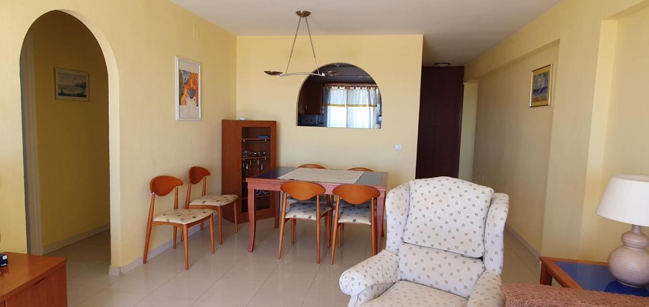 マルベーリャCorner Sea View Penthouse With 95M² Terracesアパートメント エクステリア 写真