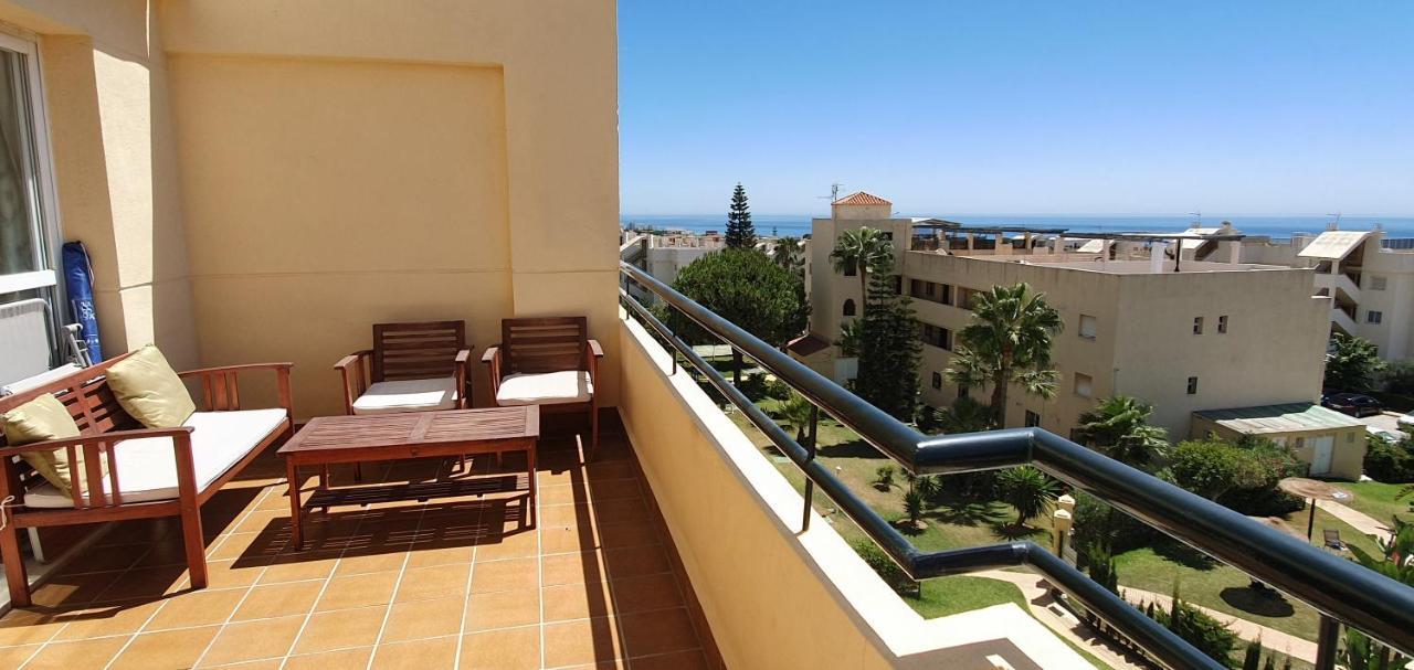 マルベーリャCorner Sea View Penthouse With 95M² Terracesアパートメント エクステリア 写真